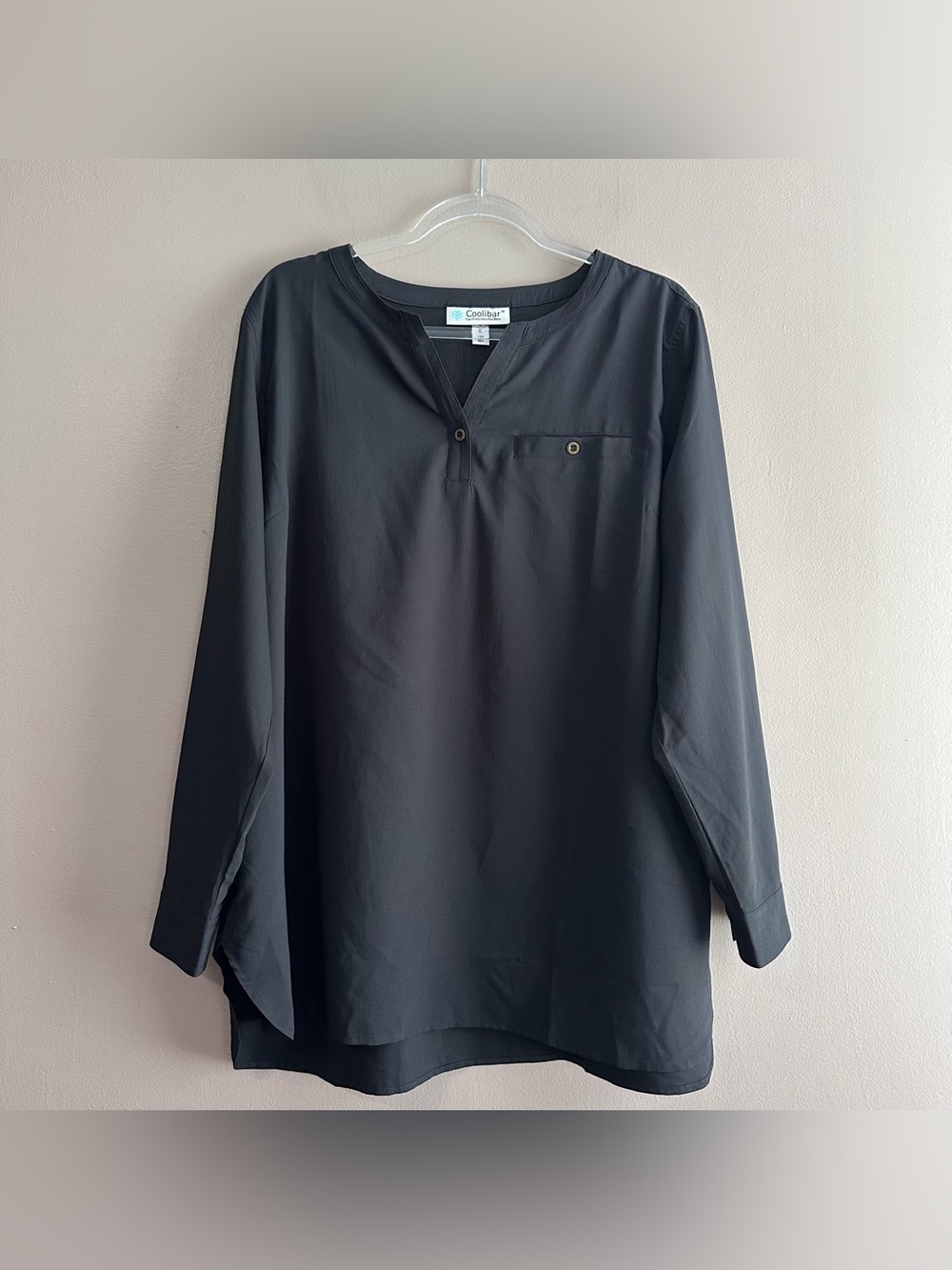 Coolibar Black UPF 50+ Roll Tab Longsleeve Outdoor Travel Tunic Top Womens XL